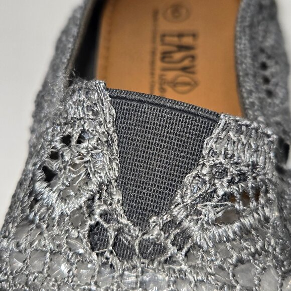Easy USA Women's Silver Gray Sheer Crochet Ballet Flats Size 6 - Picture 3 of 6